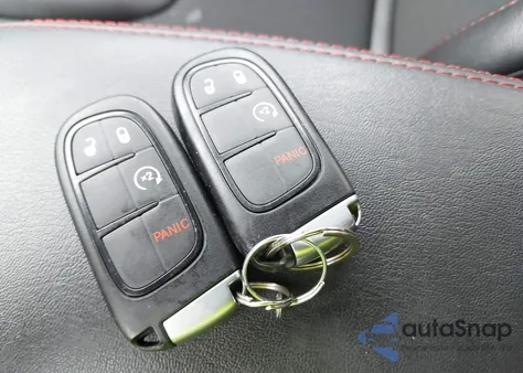 2020 Jeep Cherokee Trailhawk 4X4 z USA, uszkodzony, nr VIN 1C4PJMBX4LD623583